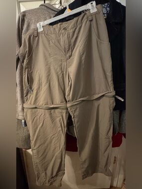 Convertible Zip-Off Hiking Pants - Olive Green